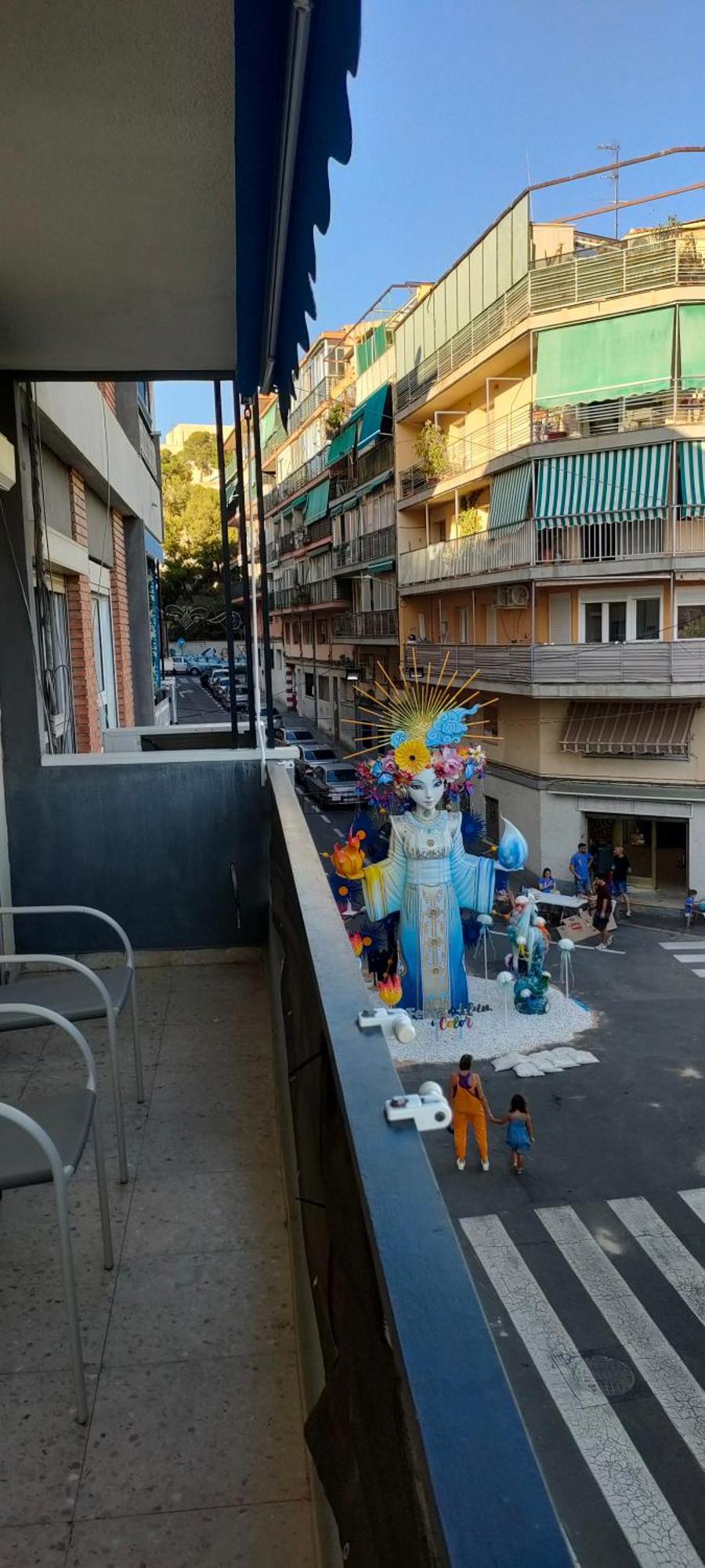 Apartamento Comodo A 10 Min Del Centro Alicante Exteriör bild
