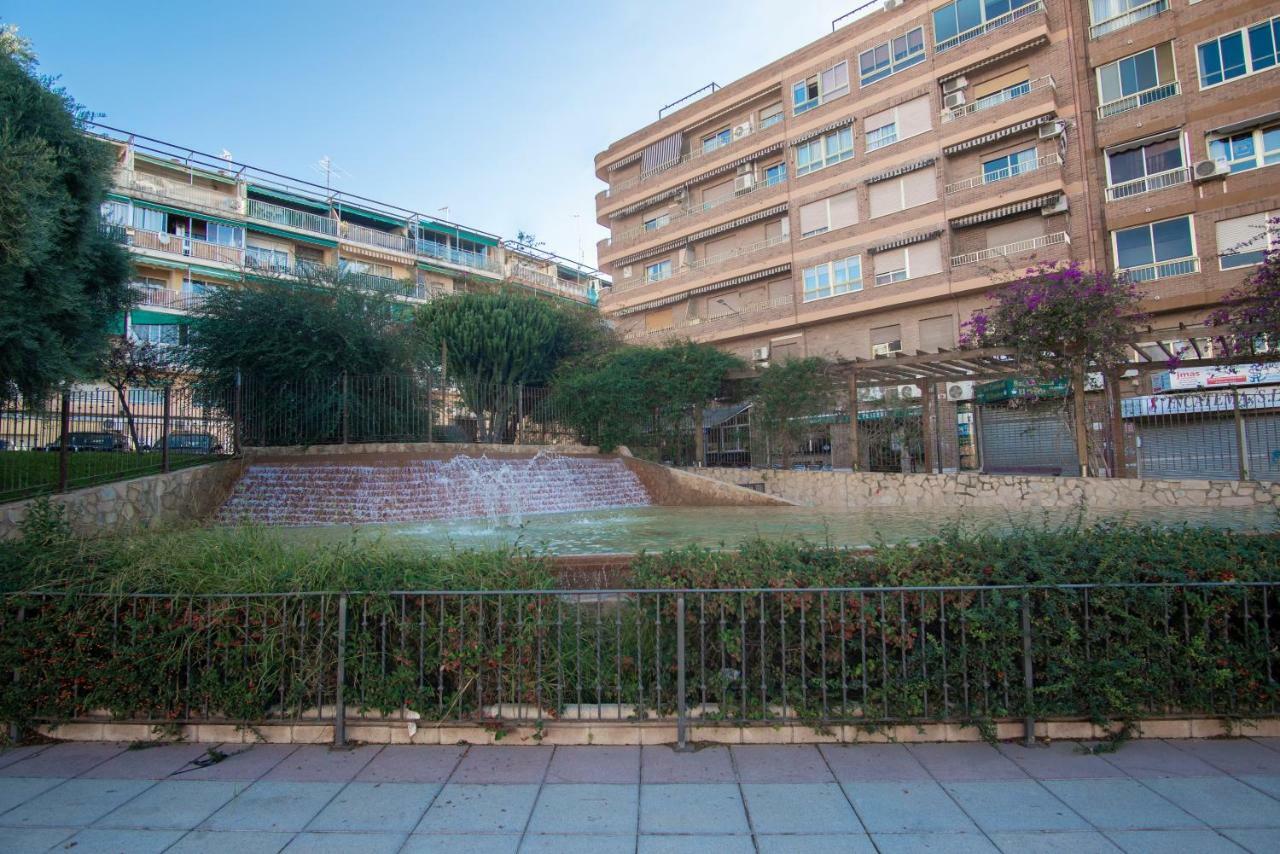 Apartamento Comodo A 10 Min Del Centro Alicante Exteriör bild